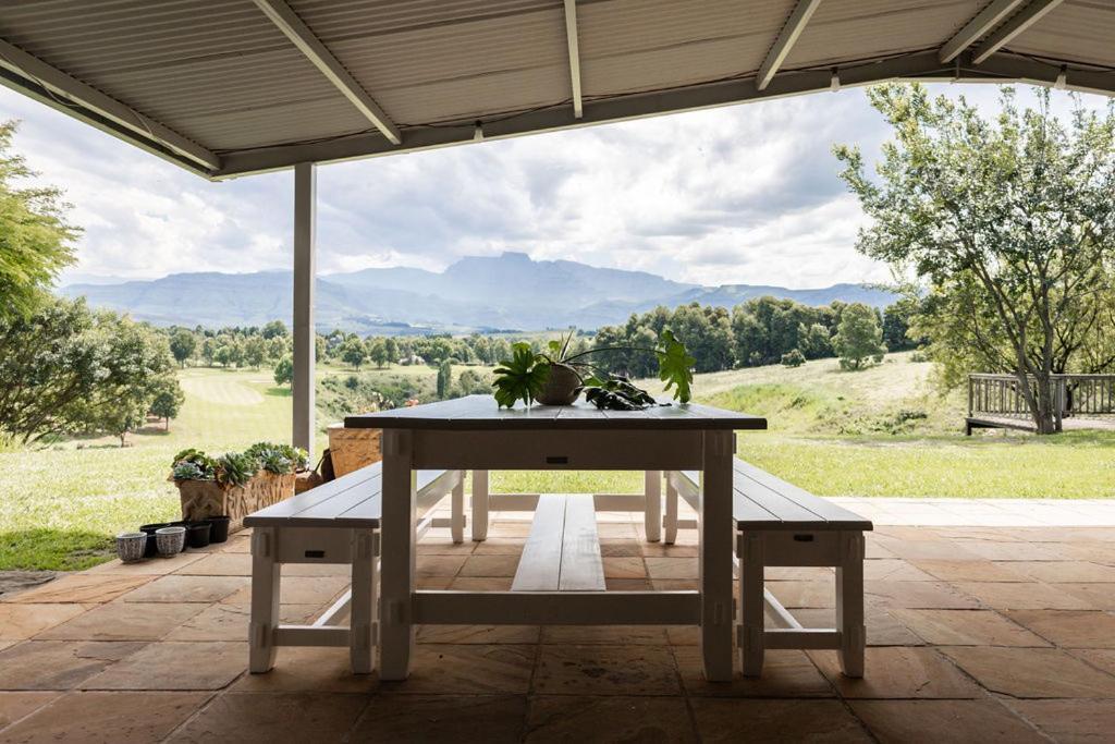 Porterfield Guest House, Champagne Valley Bagian luar foto