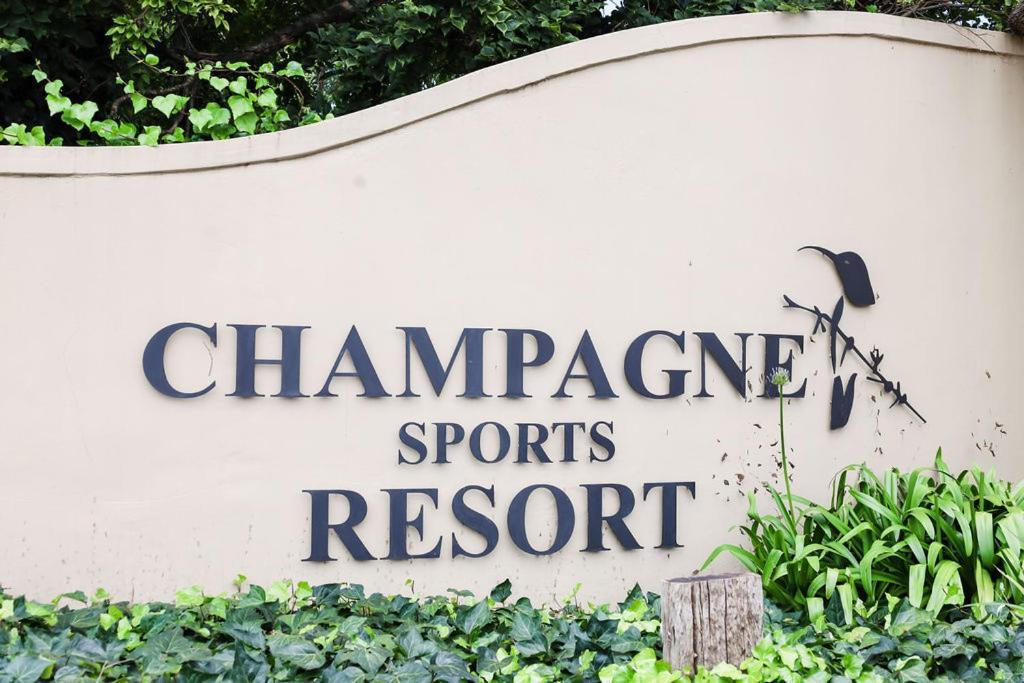 Porterfield Guest House, Champagne Valley Bagian luar foto